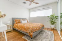 Entire Ocean View Shell Cove Mansion - Sleeps 16 guests 5 minute from the beach!