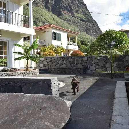 Mansion Almond - Sea, sun and a charming refuge!