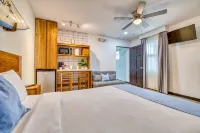 Large New 1bd/1ba Apartment Steps to Beach w/AC