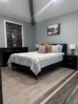 Lakeshore Living- studio apartment