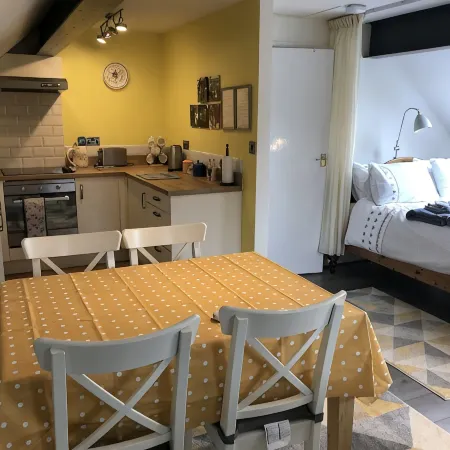 Beautiful Studio located in the Shropshire countryside near Bridgnorth Hotels in Bridgnorth