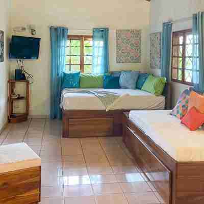 Private Pool Villa Don't Worry Sea Happy - Heart Manuel Antonio Rooms