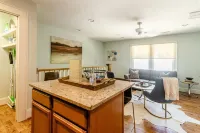 Apartment near Uptown Charlotte, North Carolina - Condos