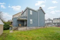 LOCATION! Walkable to inclines & stunning views - Bungalows