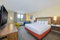The Portlander Inn and Marketplace - 3-Star