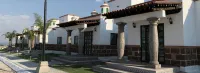 Hotel Villas Mahando - Parking