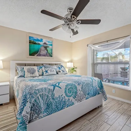 Charming 3-Bdr Getaway w/Pool in West Bradenton – Close to Beaches & Attractions