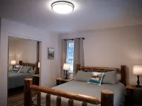 Brand-new Alaskan custom home awaits you in the heart of Hatcher Pass! Hotels in Fishhook