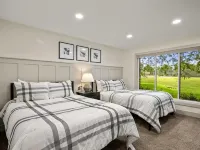 Shanty Creek. Reserve Now for Golf and Color Tour Weekend!  Condo Sleeps 8. - 4-Star