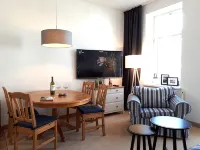 Close to the beach, comfortable apartment in a very good location! - Homestays