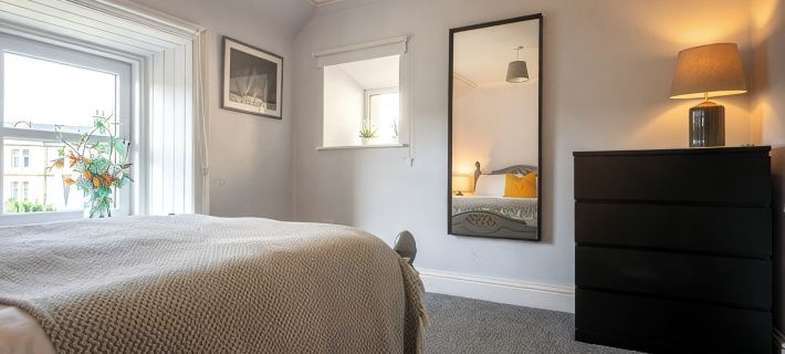 Town Centre apartment with private garden Hotels in Oban