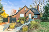 Buffalo Hallow: The ultimate reunion and retreat destination with Outdoor Fun+ - Jacuzzi