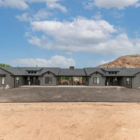 BLACK SHEEP INN Newly Constructed Merino #1 of 4 Units