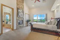 Gorgeous Estate Home on 186 Acre Ranch only minutes from Colorado Springs or AFA - Homestays