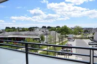 Superb T3 apartment in a quiet location overlooking the port of Crouesty - piscine