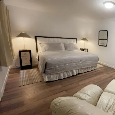 Riverfront Lodging - 2-Star