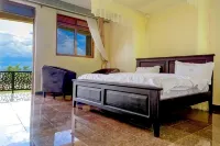 Fancy Resort Beach Hotel - parking