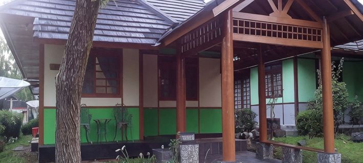 Villa Kota Bunga Widuri Hotels in Pacet