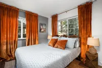 The ClubHouse - Bungalows