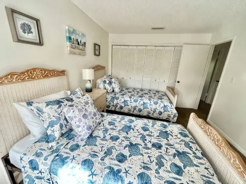 KEY LARGO Lake View Townhome - 2-Star