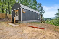 Lucky's Canoe & Kayak Cabin #1 - Caddo River Access! - 2-Star