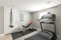 Beautiful Berwyn Bungalow Close to Downtown Chicago - Homestays