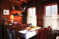 Cottage #8 - Spectacular views of Cape Cod Bay on a private association beach! - WiFi
