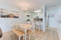 Steps to Beach - Dog Friendly - 2 Bedroom 1.5 Bathroom Townhome - 2 estrellas