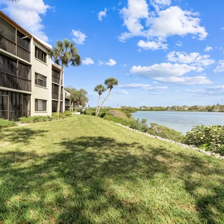 AJ's Bayside Treasure - Outstanding Waterfront Views & Private Beach Access!