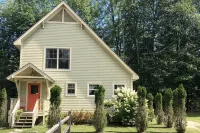 Keene Kottage 1890!! Waterfront in the High Peaks! - Wifi