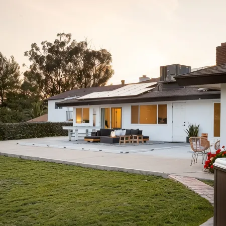 Spacious & Fun - 5BR/4BA • Pool Table • Hot Tub