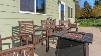 Caddy Shack Chateau- Spacious 4 bd/3.5b+Game Room, only 6 miles to Bandon Dunes! - 4-stjärniga