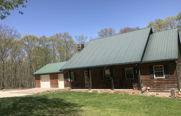 Truman Lake Vacation Home on 10 Acres, Borders Public Ground