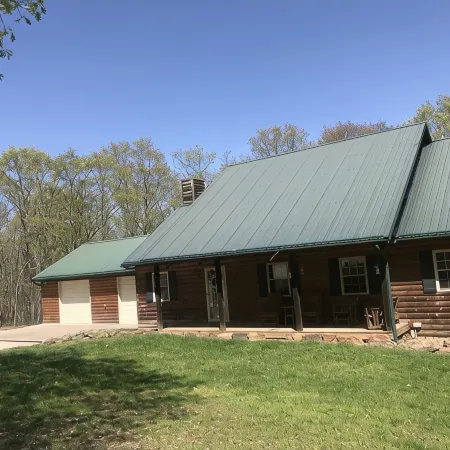 Truman Lake Vacation Home on 10 Acres, Borders Public Ground