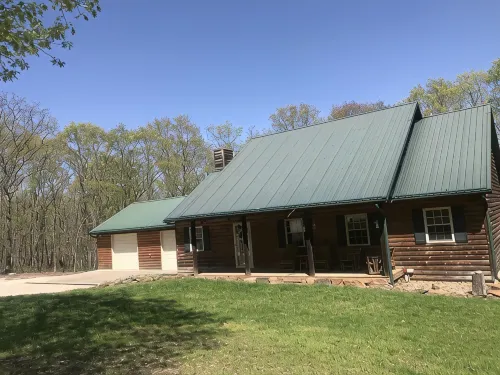 Truman Lake Vacation Home on 10 Acres, Borders Public Ground - 3-Star