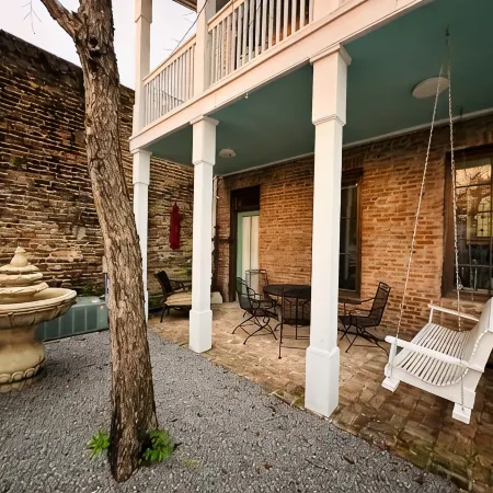Downtown Mobile near Dauphin, St Louis, Greer's, Saenger, Restaurants - Unit A