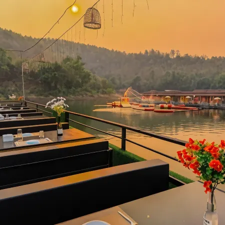 Raya Buri Resort Kanchanaburi