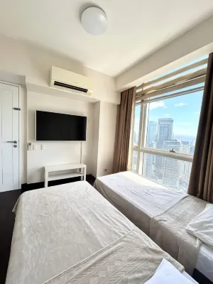 2-Bedroom Loft Near Shangrila & SM Megamall - 3-Star