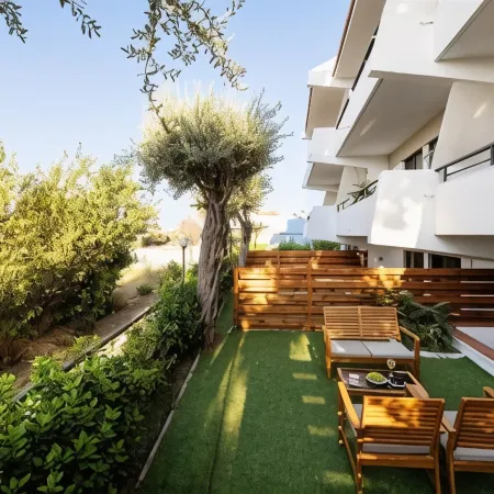 Terinikos Sunny Garden Hotel & Junior Suites
