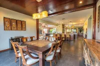 Blue Lagoon - 7 bdr estate with large heated lagoon pool/spa - Mauna Lani resort - Pools