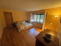 Quiet, isolated, beautiful home - Alojamientos