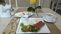 Oscar Hotel - breakfast