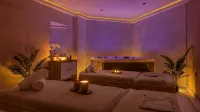 Grand Hotel Zagreb - Pools