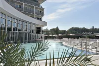 Reduce Hotel Vital - piscina