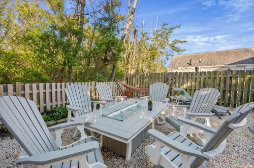 5Br Pet Friendly - Salt Water Hot Tub!! Oceanside in Beach Haven!!! - Wifi