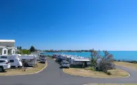 Sea Vu Caravan Park - parking