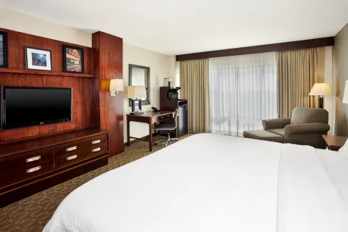Crowne Plaza Bowling Green KY by IHG - 3-Star