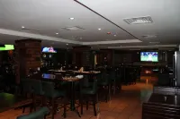 Post Boutique Hotel Amman - bars