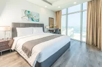 S Plaza Suites Hotel - Parkplatz