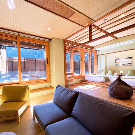 Owl Resort Arifuku Onsen